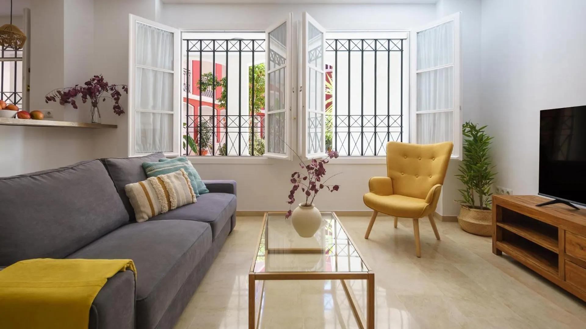 Misterhost Conde De Ibarra 2Hab, Parking Apartment Seville
